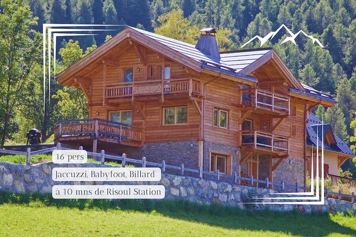 Chalet pour 16 personnes, avec Balcon ainsi que Jacuzzi et Jardin