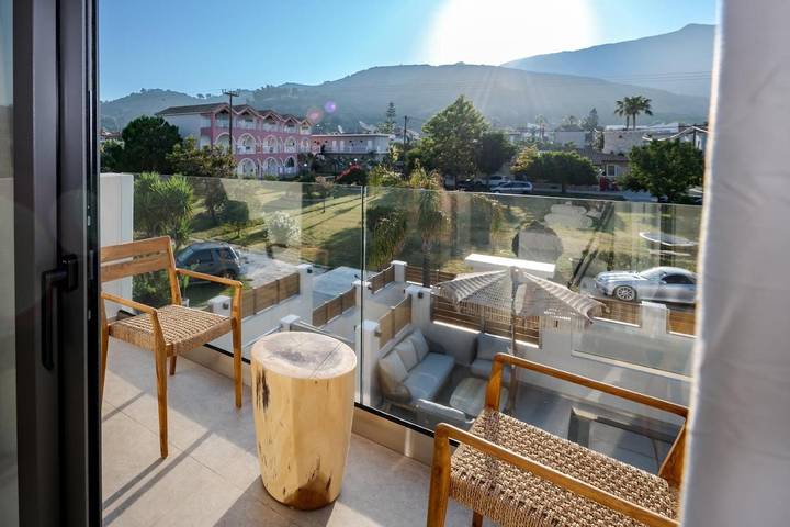 Ferienhaus für 10 Personen, mit Garten und Pool sowie Ausblick in Kalamaki - 2