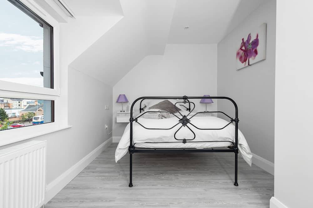 Ganze Wohnung, 3-Apartment-Klassisch-Eigenes Badezimmer-Stadtblick in Newry, Grafschaft Armagh