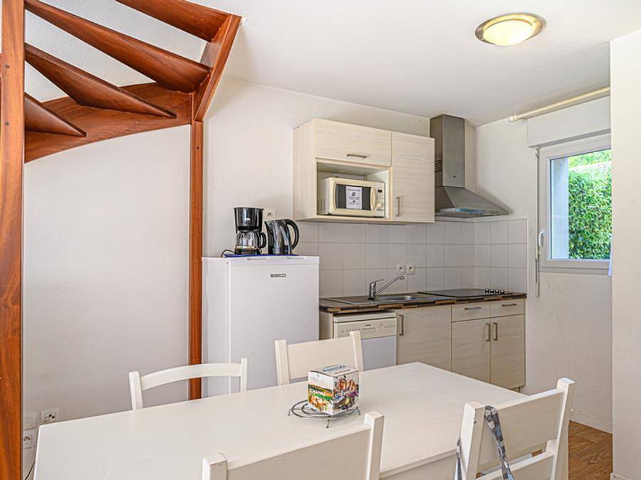 Résidence Ker Goh Lenn - Vacancéole - Appartement 6 personnes - Appartement 3 pièces 6 personnes in Plescop, Côte des Mégalithes