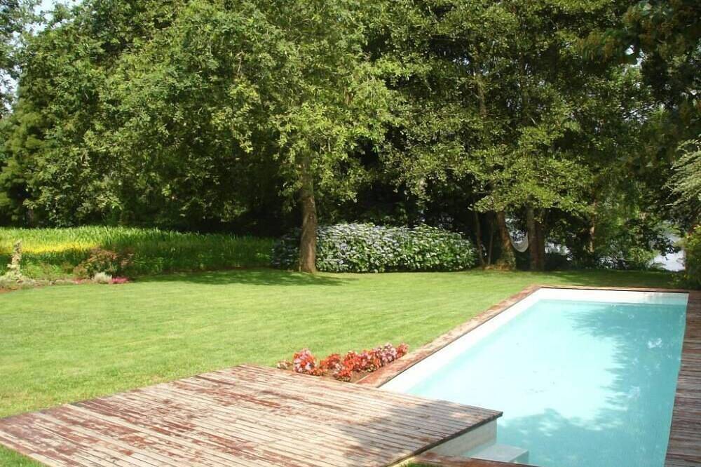 Haus mit Garten und Pool am Ufer des Rio Minho in Campos e Vila Meã, Viana do Castelo Distrikt
