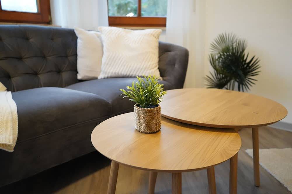 Ganze Wohnung, Modernes Apartment in ruhiger Lage in Landkreis Biberach