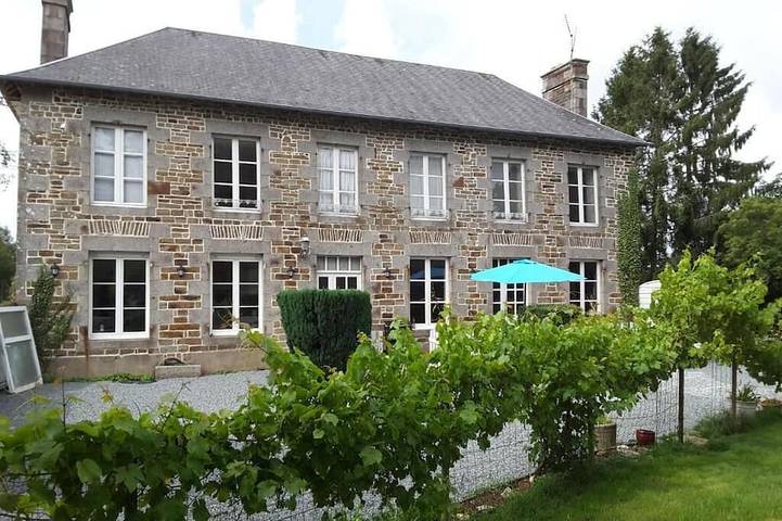 Chambre d’hôte pour 11 personnes, avec jardin - 1