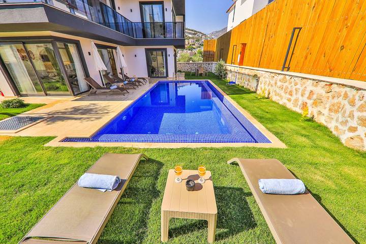 Villa pour 6 personnes, avec balcon à Kalkan - 4