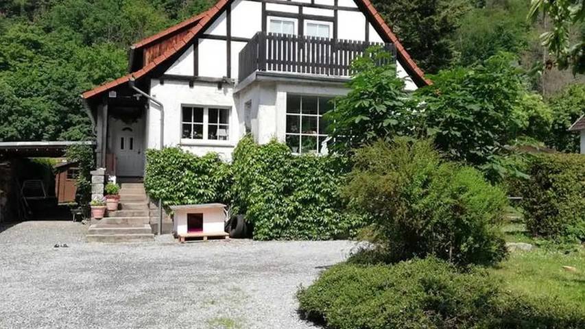 Ferienwohnung für 4 Personen, mit Pool in Wernigerode