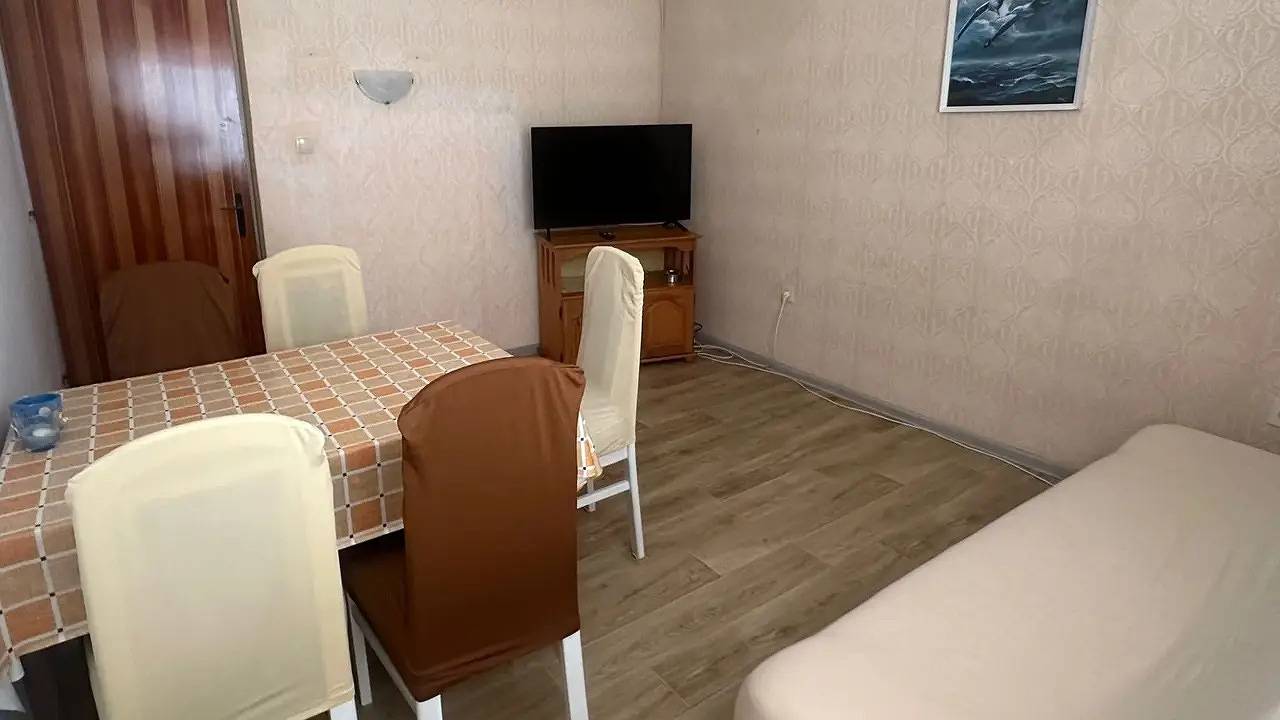 Ganze Ferienwohnung, Ferienwohnung für 5 Personen (51 m²) in Lopar in Lopar, Rab