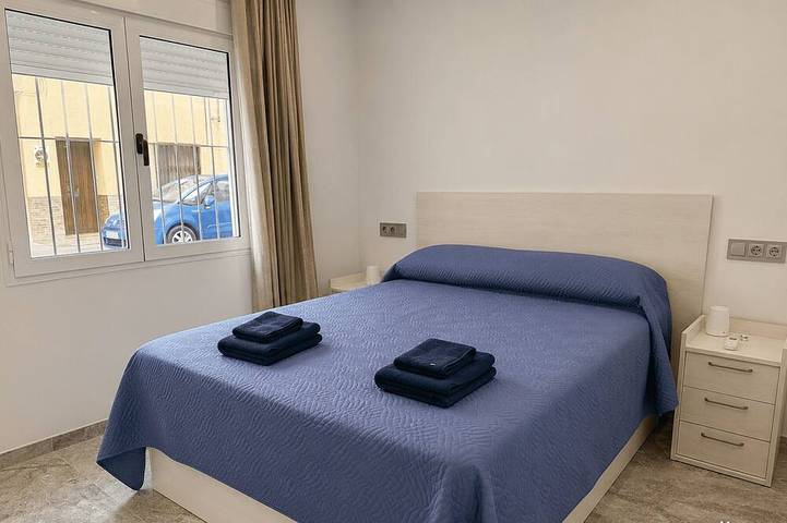 Casa Pepita - in Benissa Old Town: accommodation for 8 near beaches and local gastronomy in Benissa, Costa Blanca