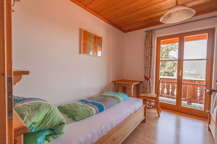 Entire apartment, Vacation apartment/apartment for 4 guests with 66m² in Gmund am Tegernsee in Gmund, Bavarian Alps