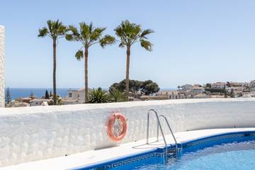Villa voor 4 Personen in Verstedelijking Tropicana, Nerja, Afbeelding 2