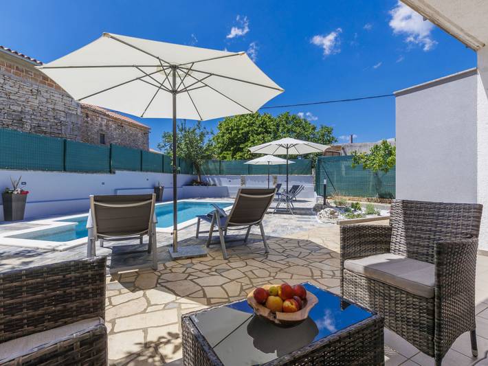 Ferienhaus für 6 Personen, mit Garten und Pool sowie Terrasse in Barban - 3