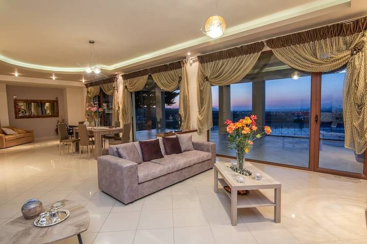 Villa für 10 Personen, mit Balkon und Garten auf Kos