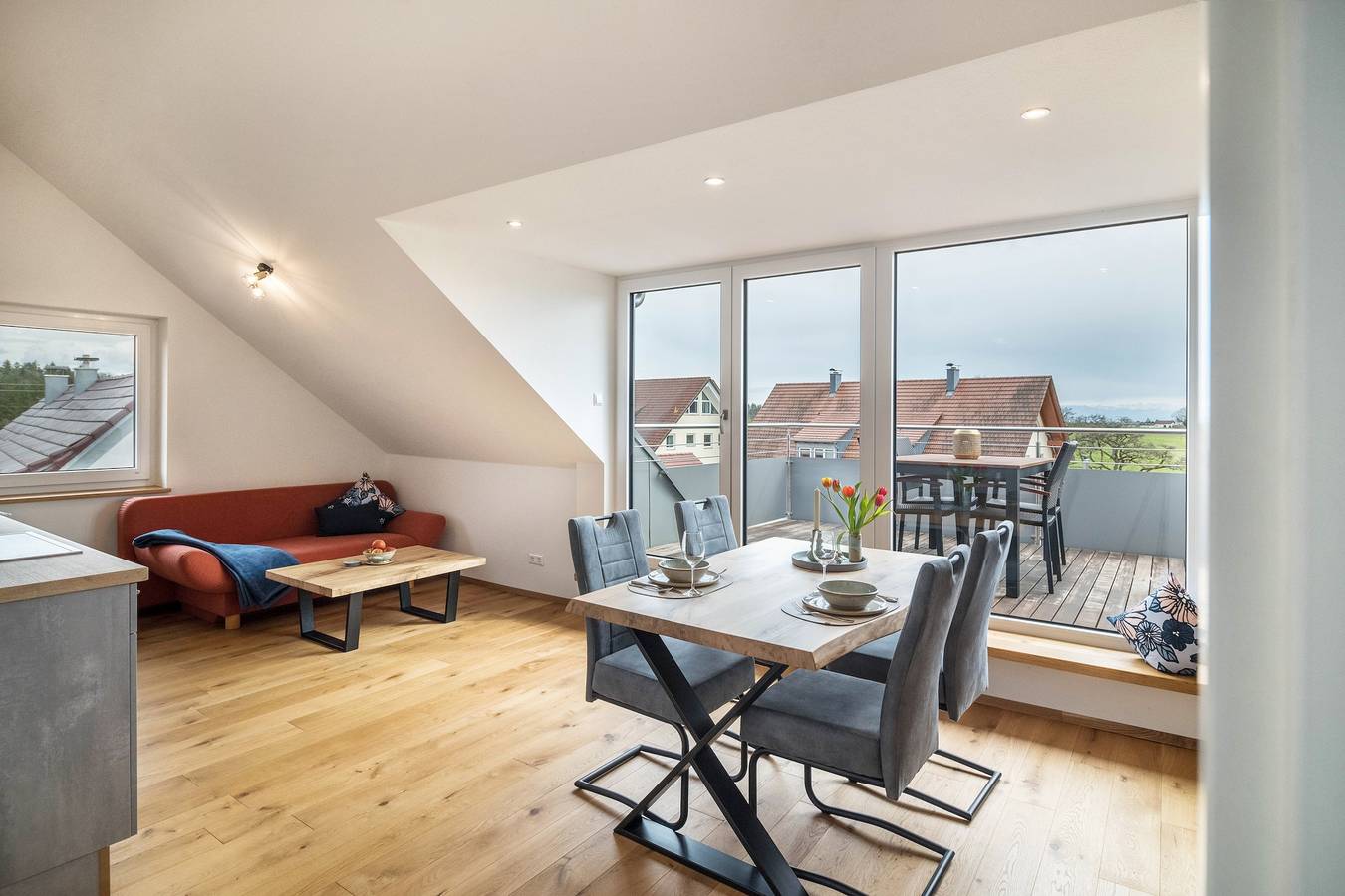 Ganze Wohnung, Ferienwohnung 'Blick Zum Säntis' mit Bergblick, Balkon und Wlan in Horgenzell, Region Bodensee-Oberschwaben