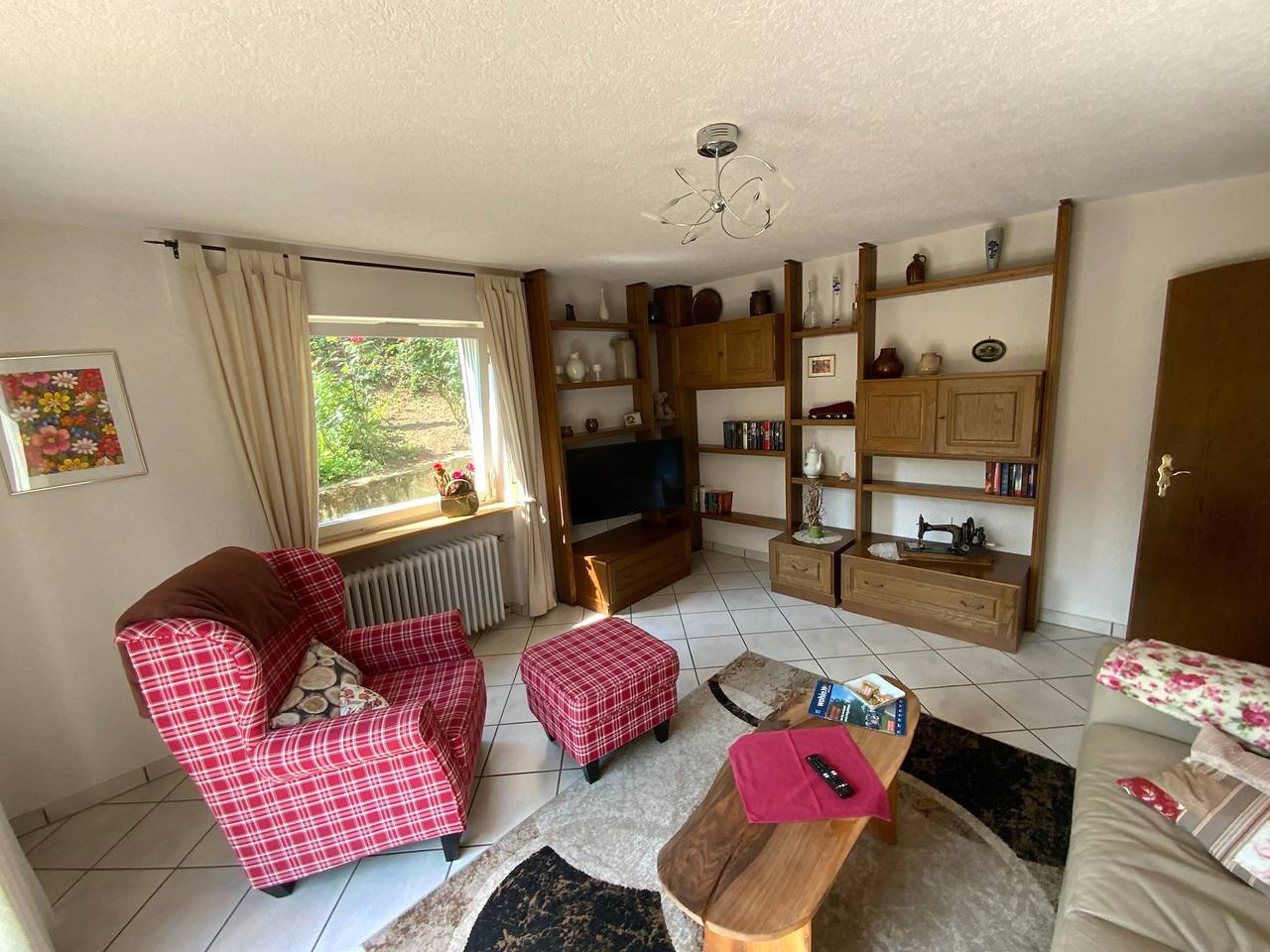 Ganze Wohnung, Apartment „Ruhe und Entspannung“ mit privater Terrasse, Garten und Wlan in Kandern, Südschwarzwald