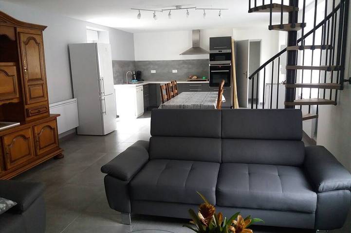 Location de vacances pour 10 personnes, avec Jardin dans Flaviac
