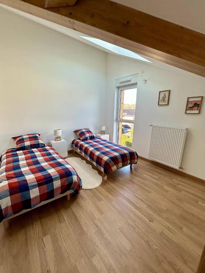 Appartement entier, Two-Bedroom Apartment in Groisy, Région d'Annecy