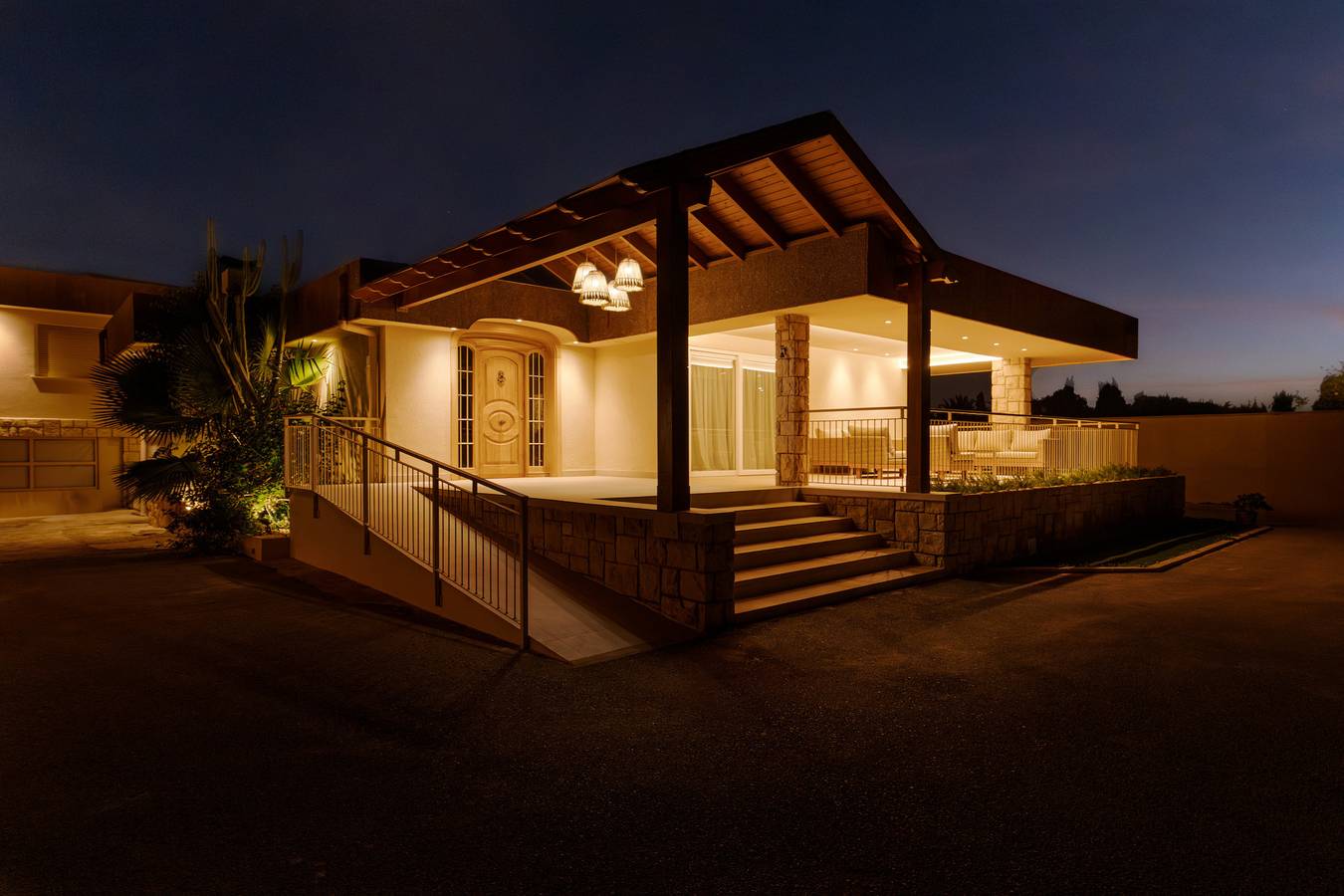 Mediterranean Seasons Sensation Villa in San Vicente del Raspeig, Costa Blanca