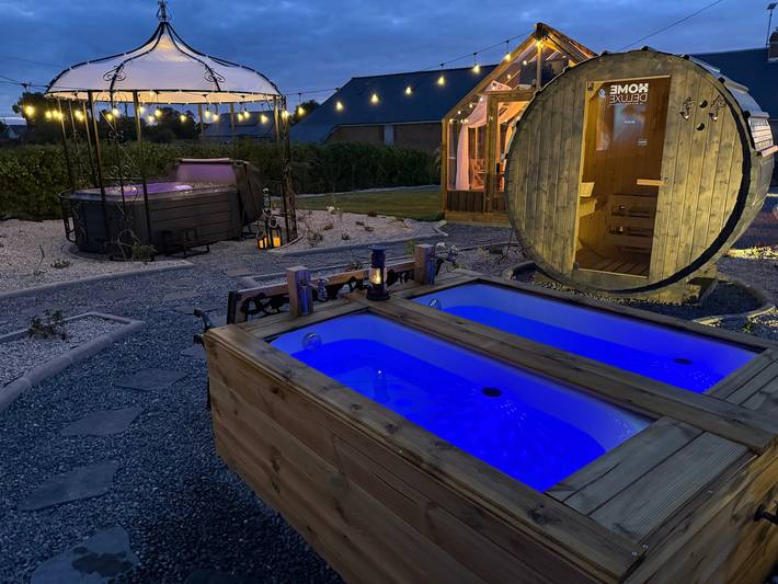 Ferienhaus für 2 Personen, mit Sauna und Garten sowie Whirlpool