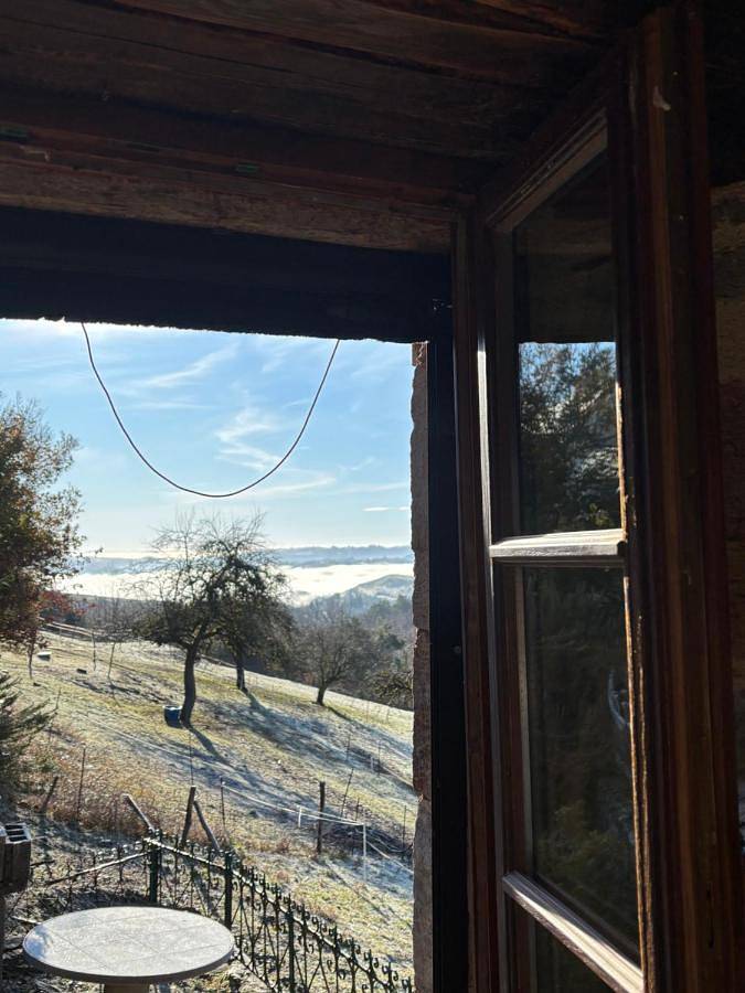 Location de vacances pour 6 personnes, avec jardin et vue, animaux acceptés à Junhac - 4