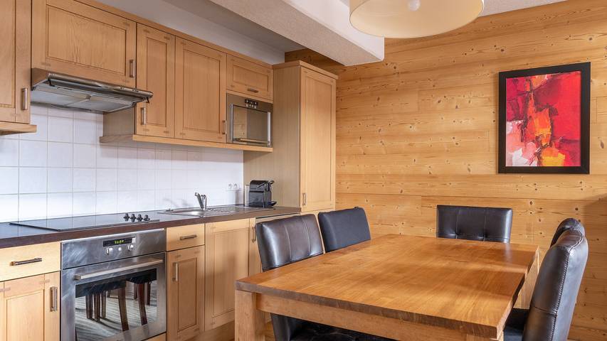 Appartement entier, Appartement de vacances pour 8 personnes avec balcon in Vallorcine, Région de Bonneville