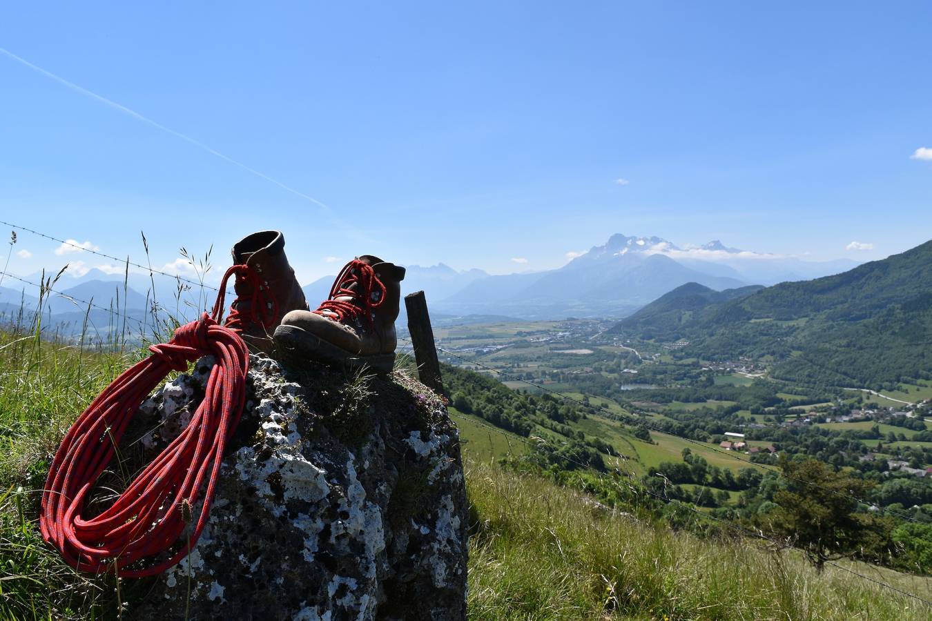 Ganze Wohnung, Ferienwohnung 'Au Clair Matin à La Mure' mit Bergblick, Garten, Klimaanlage und Wlan in Pierre-Châtel, Vercors