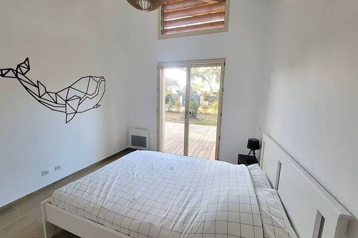 Villa Lou Pantaï tranquillity 10 metres from the sea in Saint-Aygulf, Frejus