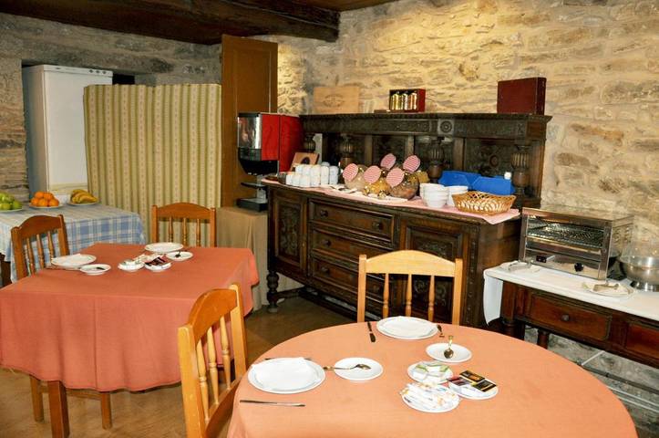 Maison d’hôte pour 3 personnes, avec jardin à Saint-Jacques-de-Compostelle - 2