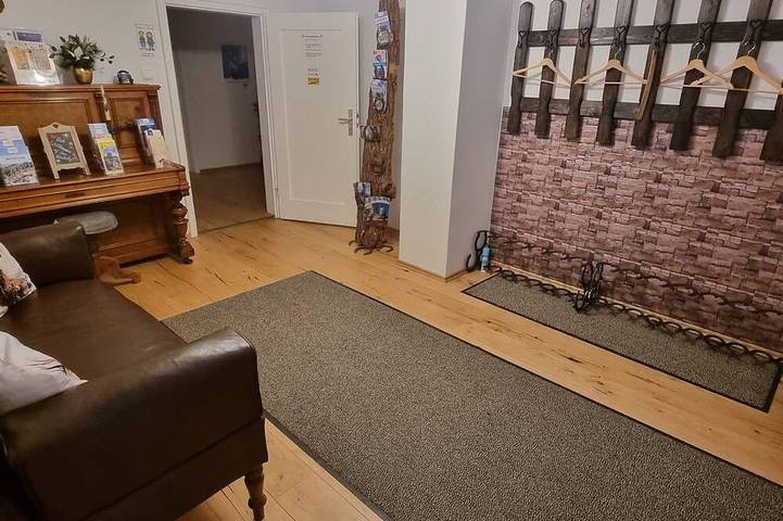 Ferienwohnung für 10 Personen, mit Whirlpool und Sauna sowie Garten und Balkon - 1