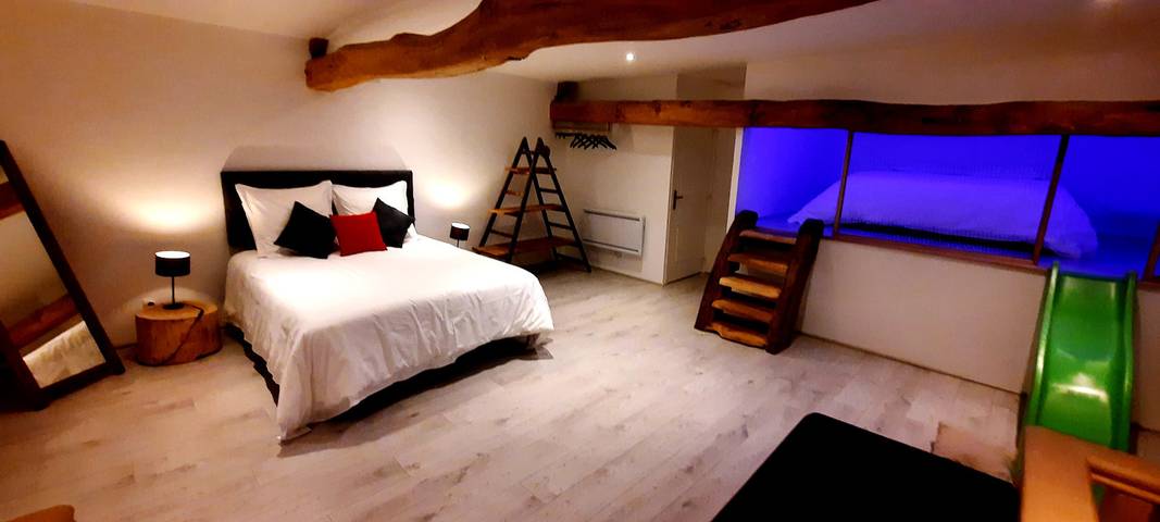 Chambre d’hôte pour 6 personnes, avec piscine ainsi que jardin et jacuzzi dans la Manche - 3