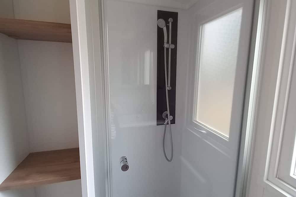 Location de mobilhome spatieux de 40m² dans un camping 3* au calme in La Tremblade, Côte de Beauté