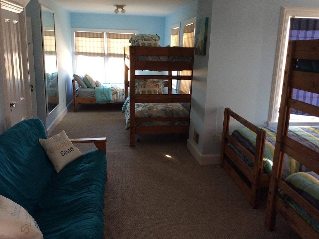 Ocean Front Beauty mit eigenem Strand, Gras Hof, Beach Volleyball und. Mehr! in Long Branch, Monmouth County