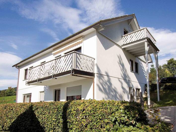 Appartement entier, Appartement 'Storchennest' avec jardin commun, balcon et Wi-Fi in Schmallenberg, Arrondissement du Haut-Sauerland