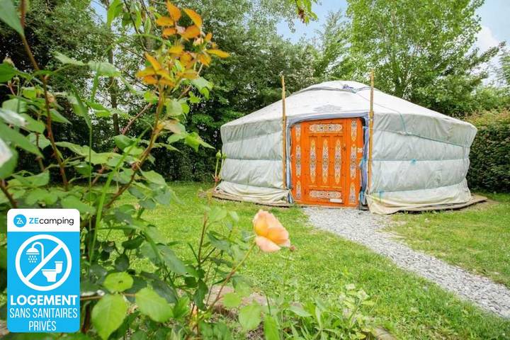 Tente pour 6 personnes à Plessix-Balisson