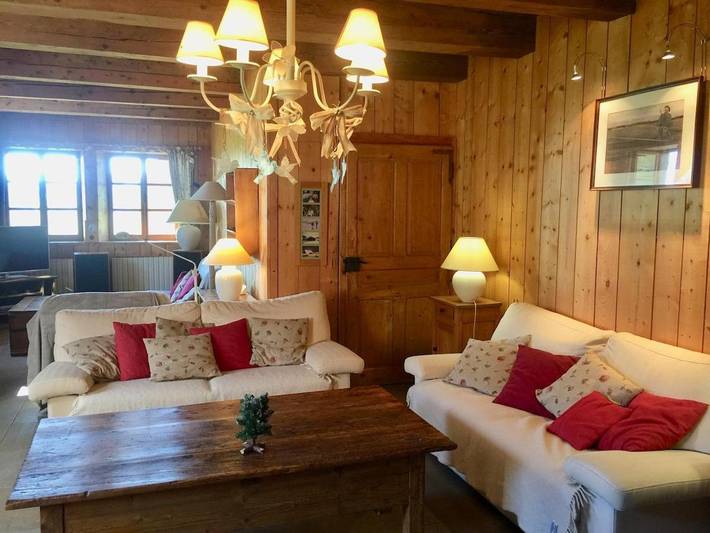 Gîte pour 10 personnes, avec jardin et vue dans Les Hôpitaux-Vieux - 2