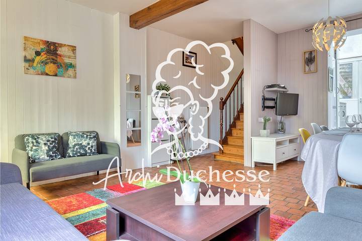 Holiday rental for 11 people, with terrace and garden, child-friendly in Rouen