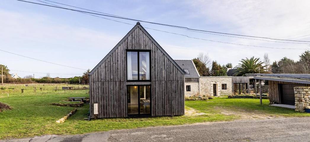 Location de vacances pour 14 personnes, avec jardin à Plomeur - 2