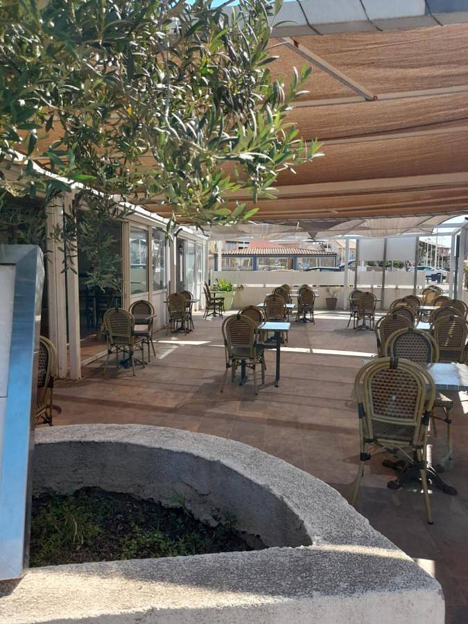 Hôtel pour 3 personnes, avec terrasse