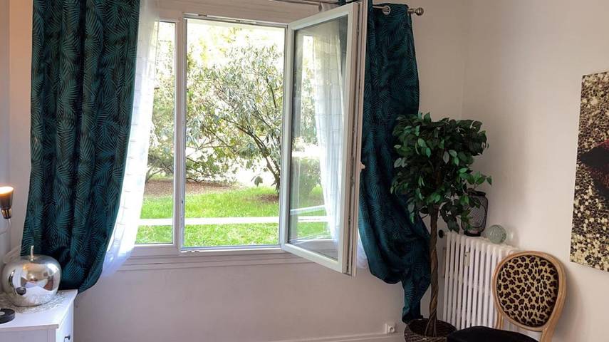 Location de vacances pour 2 personnes, avec jardin et vue à Chatou - 3
