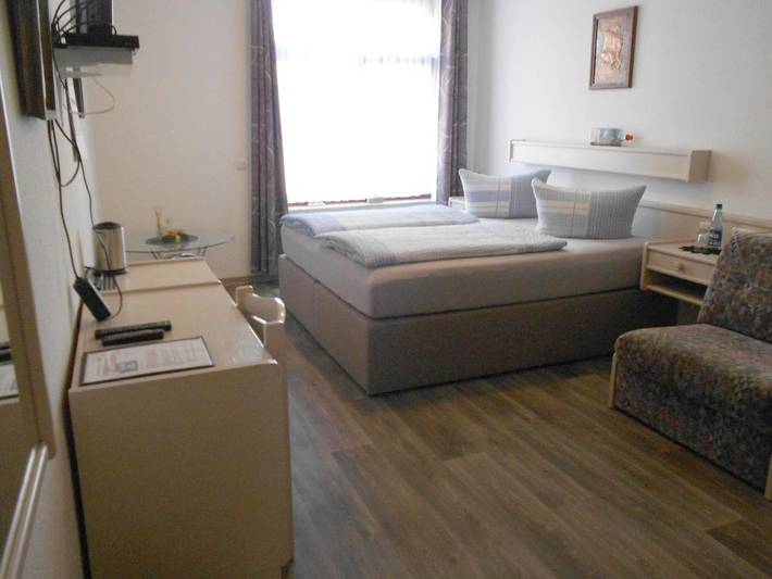 Hotel für 2 Personen, mit Terrasse und Garten sowie Ausblick in Brake - 3
