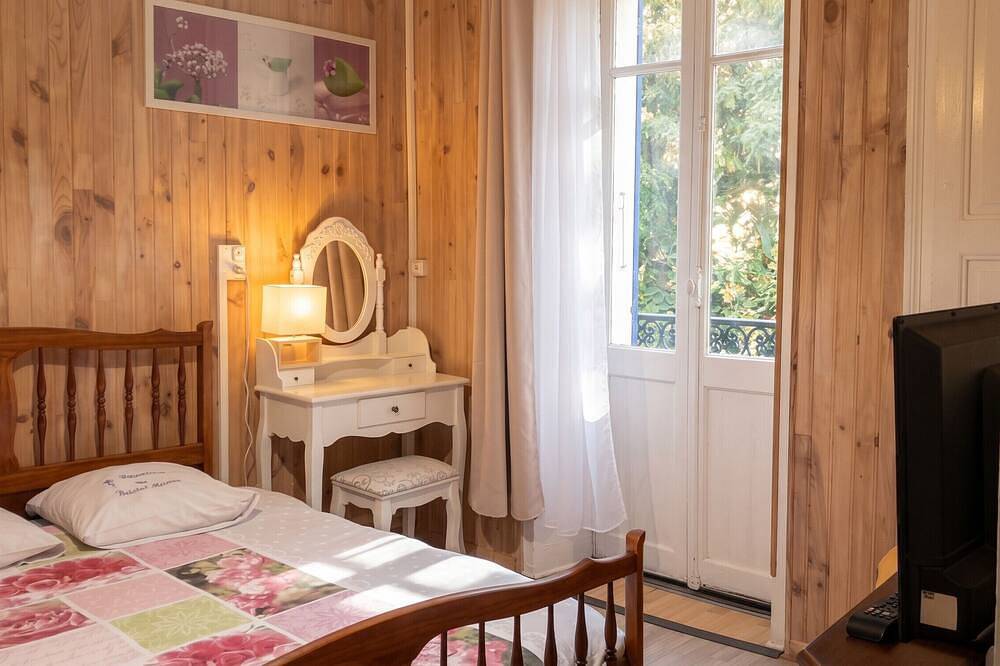 Ganze Wohnung, Homerez - Wohnung Néris-les-Bains in Néris-les-Bains, Montluçon und Umgebung