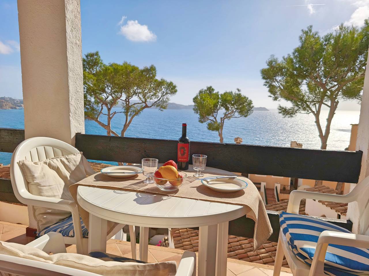 Apartamento entero, Apartamento de vacaciones para 3 personas con piscina in Cala Fornells, Calvià