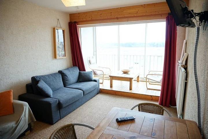 Gîte pour 4 personnes, avec balcon dans Office De Tourisme De Tregastel - 2