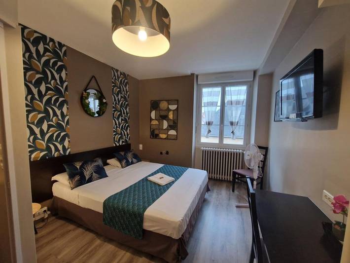 Hôtel pour 4 personnes, avec jardin à Précigné - 4