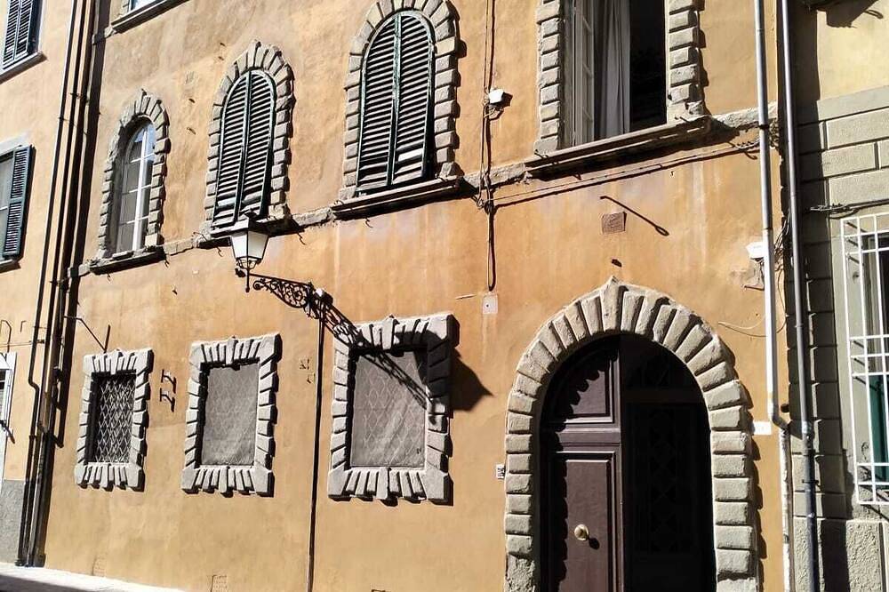 Appartamento vacanze a Pisa a partire da 582€ a notte