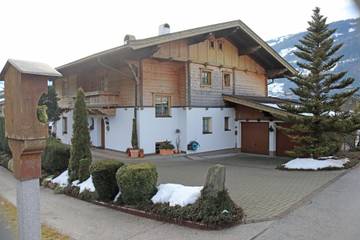 Chalet voor 8 Personen in Stumm, Zillertal, Afbeelding 2