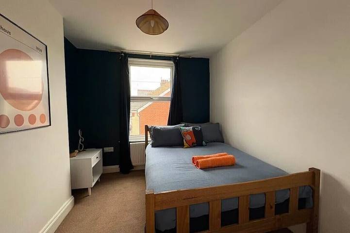 Ganze Wohnung, Apartment-Eigenes Badezimmer in Botany Bay, Kent