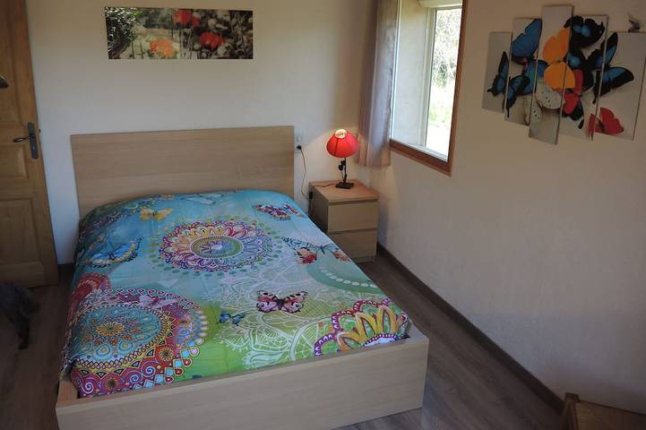 Location de vacances pour 6 personnes, avec terrasse et jardin, animaux acceptés à Monieux - 2