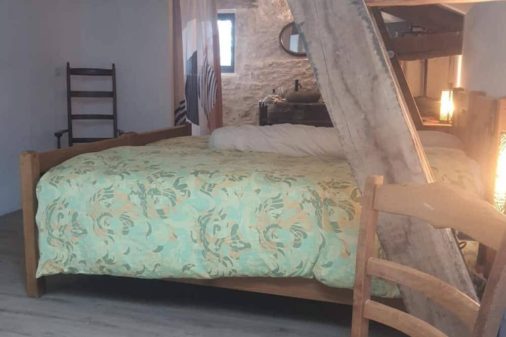 Gästezimmer D’ô mit Gemeinschaftspool, Wlan und Klimaanlage in Frayssinet-le-Gélat, Quercy