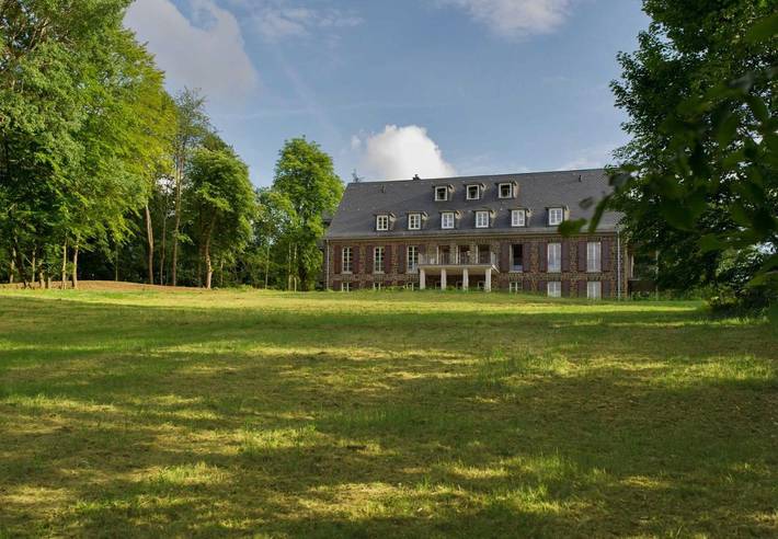 Ferienwohnung für 4 Personen, mit Seeblick und Garten sowie Balkon in Edertal