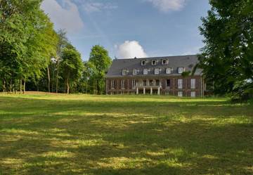Ferienwohnung für 4 Personen, mit Seeblick und Garten sowie Balkon in Edertal