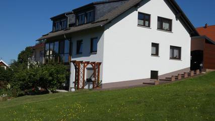 Ferienwohnung für 2 Personen, mit Terrasse und Garten in Gersfeld